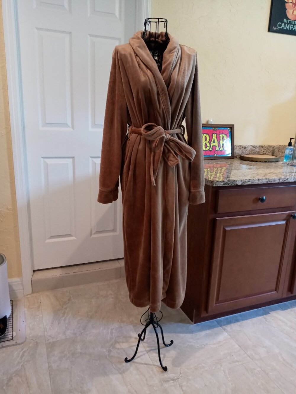 George Sleepwear Desert Camel Fleece Plush Robe Large